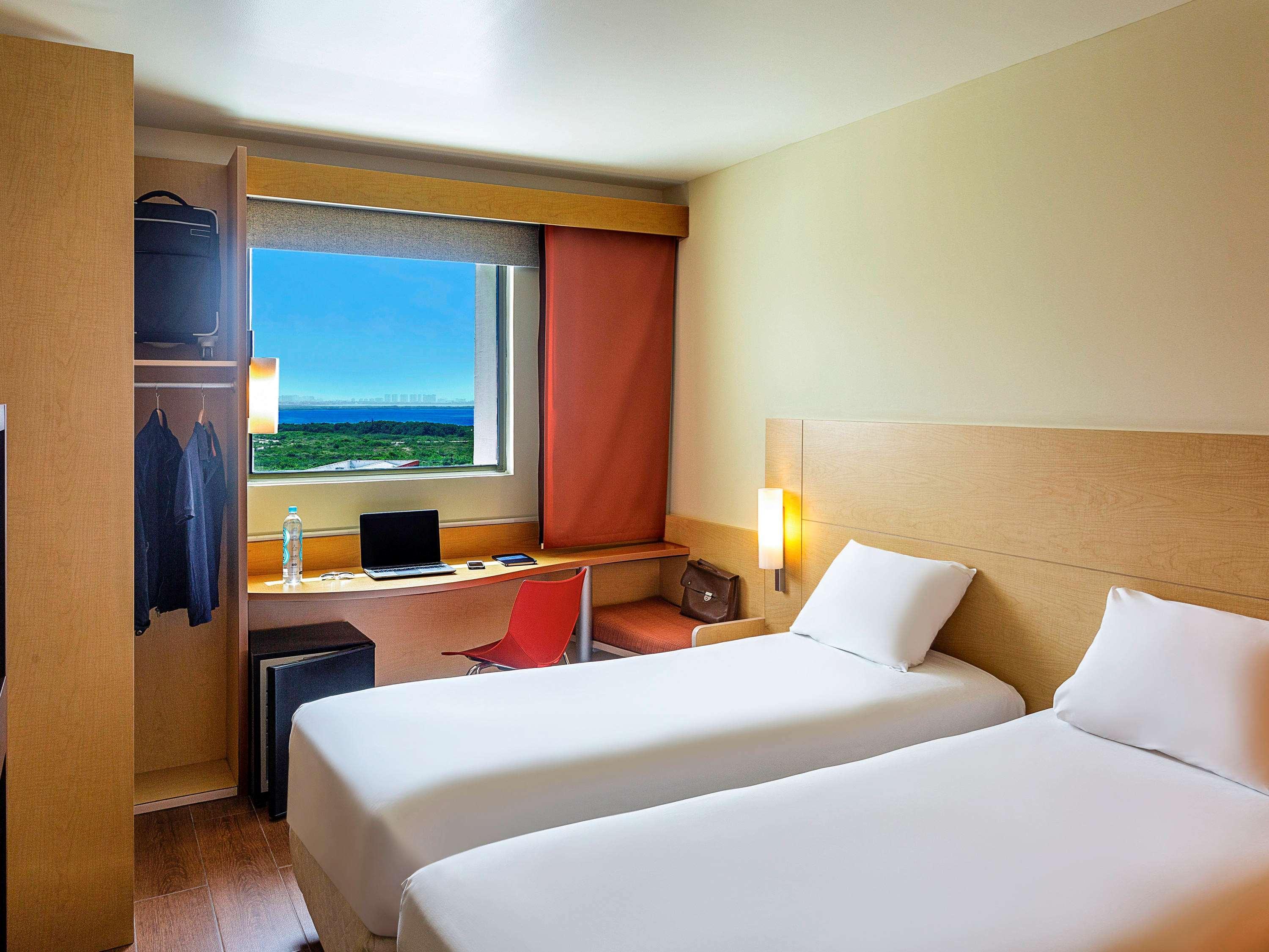 Ibis Cancun Centro Exteriér fotografie