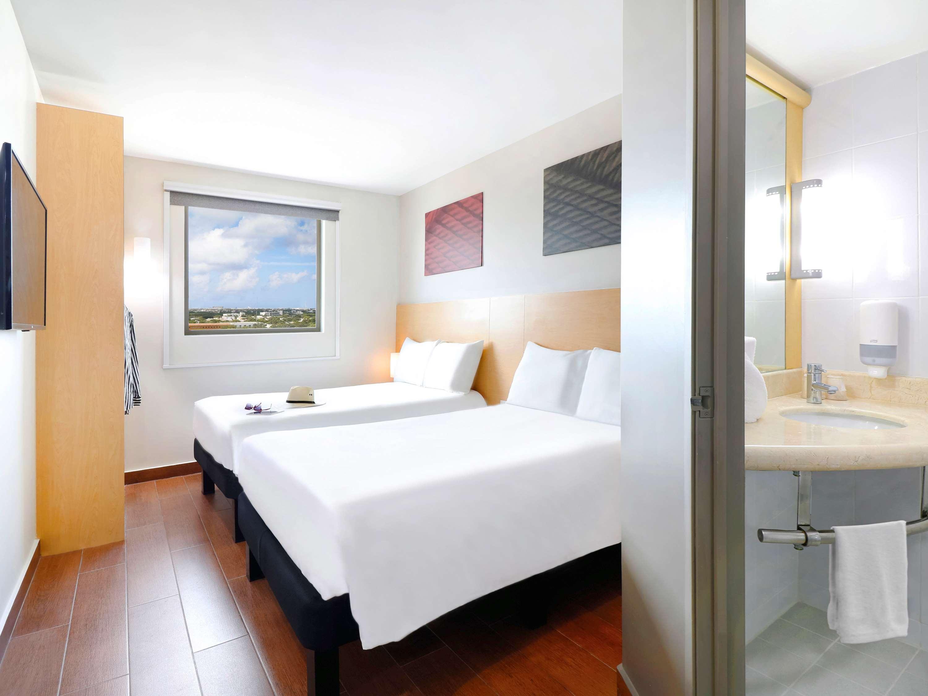 Ibis Cancun Centro Exteriér fotografie